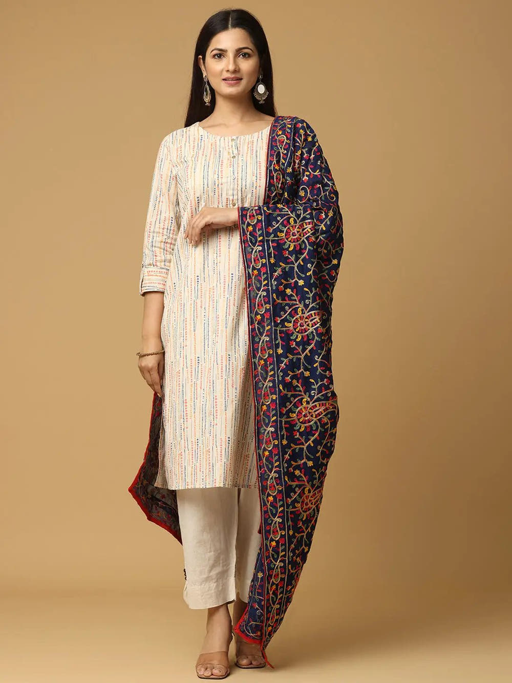 Navy Fine Paisley Border Pashmina Dupatta