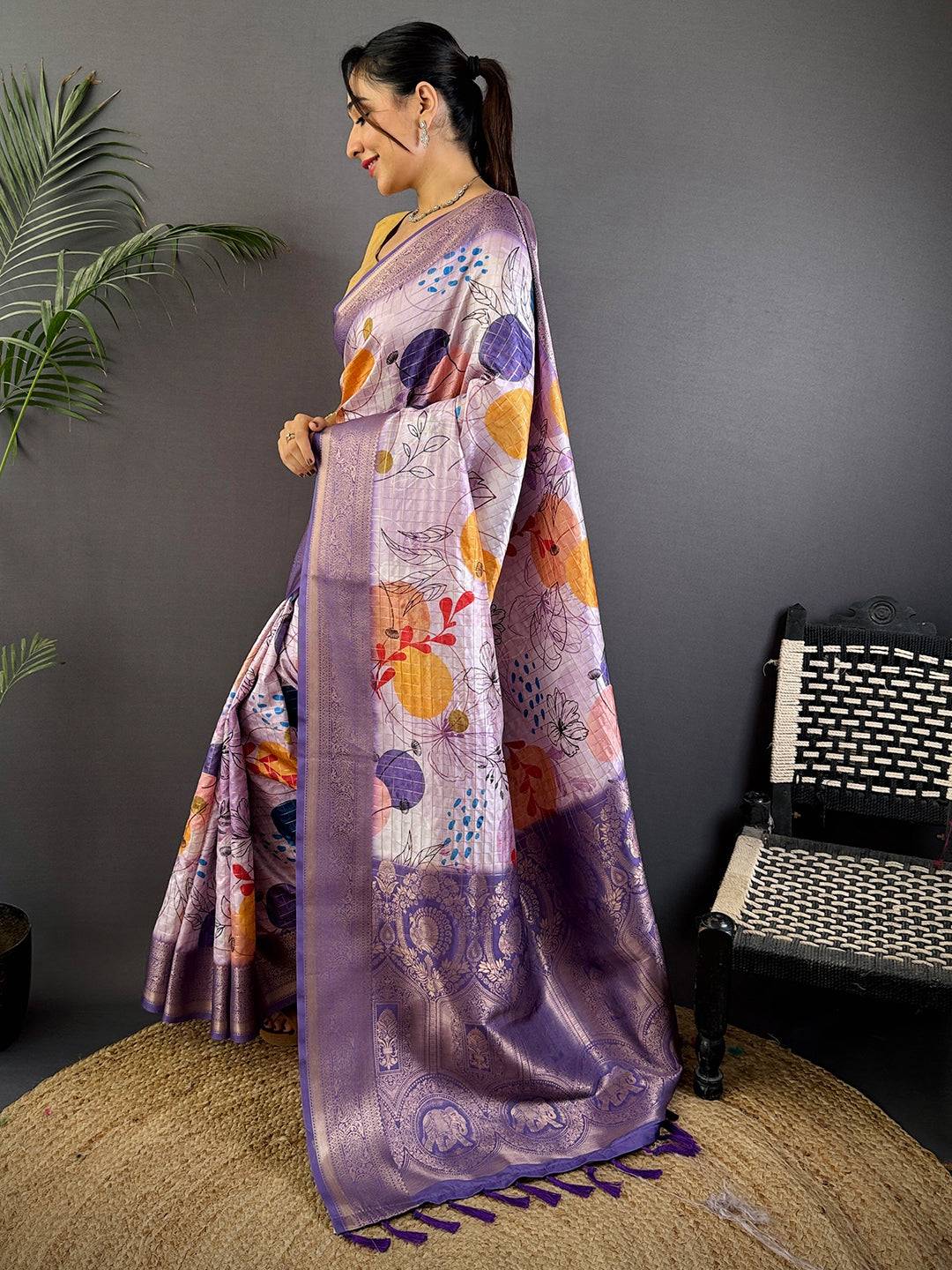 Lavender Freehand Design Gadwal Saree
