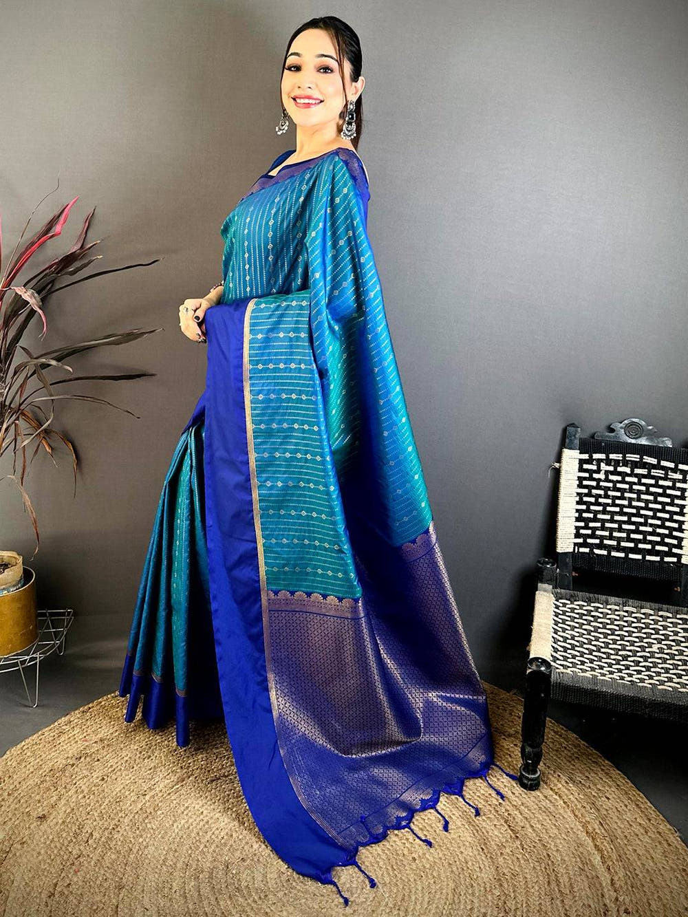 Teal Classic Soft Silk Gadwal Saree