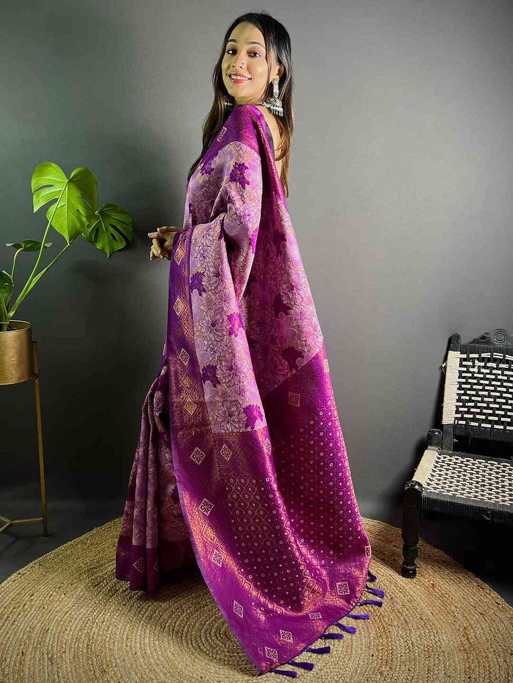 Lavender Soft Silk Butta Weaving Saree