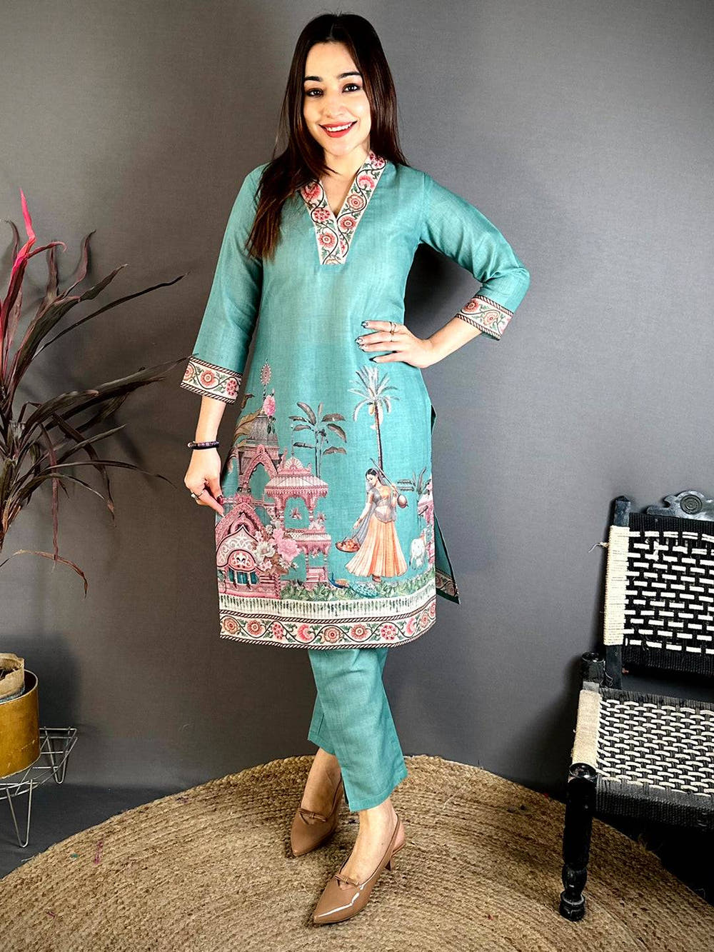 Mughal  Overlap  V  Neck  Kurti