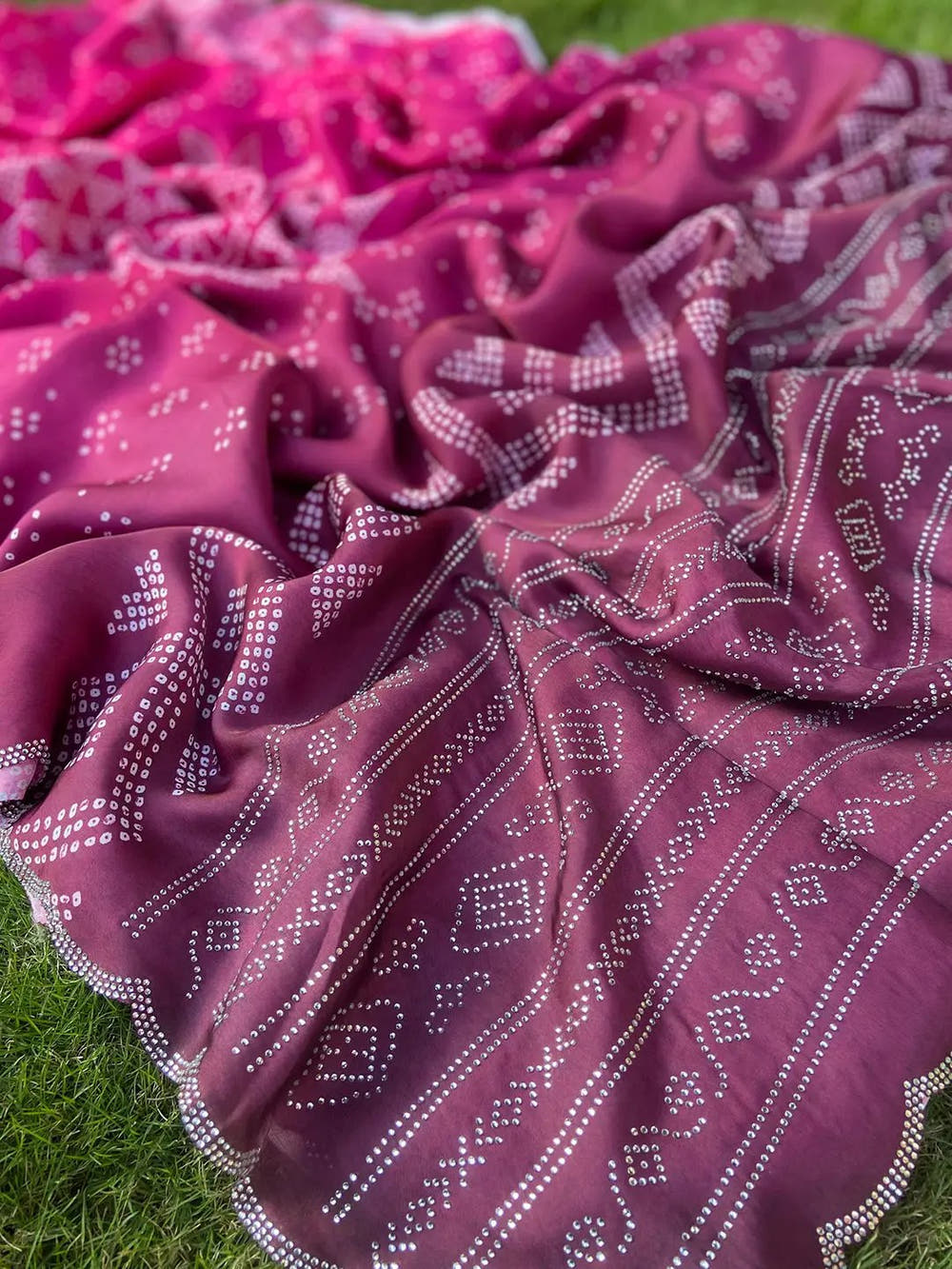Rani Ombre Bandhej Georgette Silk Saree