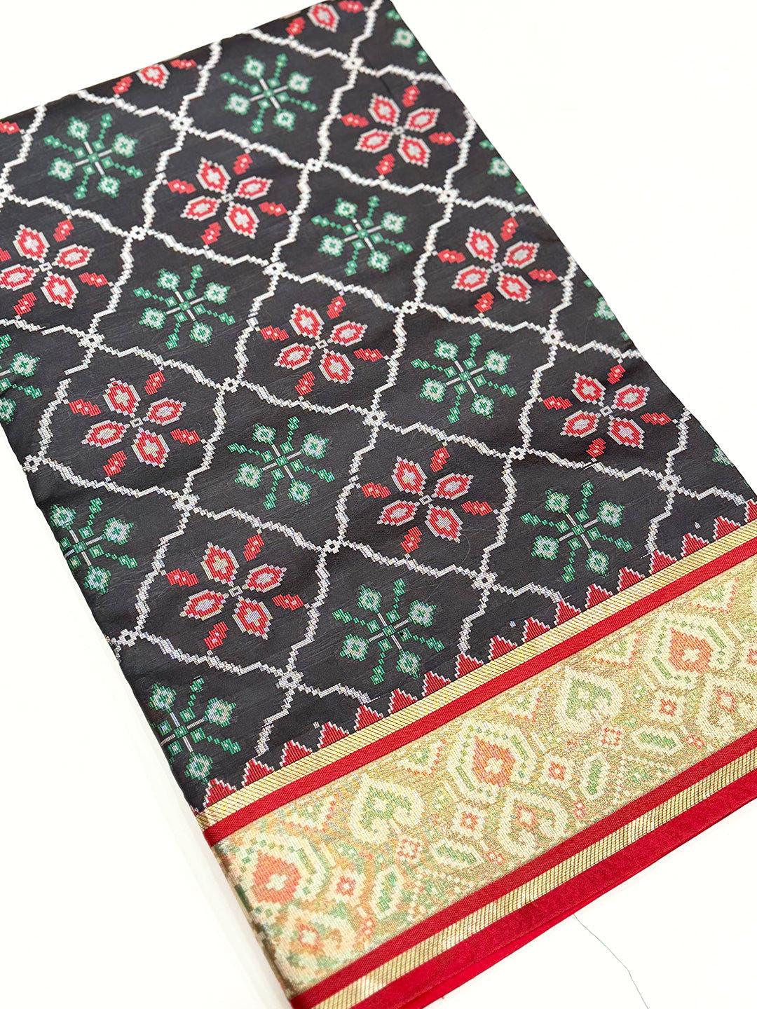 Opulent Pochampally Patola Silk Saree