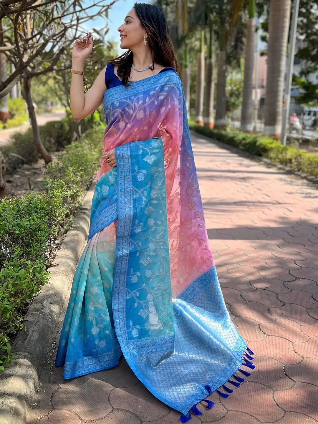 Stylish Soft Slub Silk With Pure Zari And Lakhnavi Badla Weaving