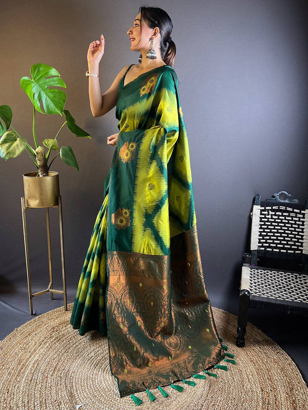 Green Tussar Silk Ikkat Weaving Saree
