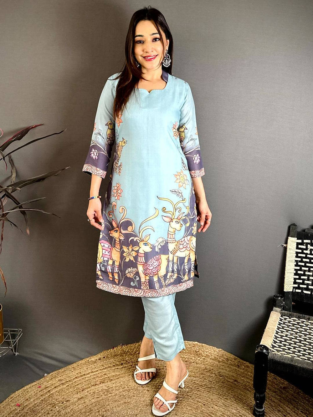 Classic  Half  Collar  Mul  Kurti