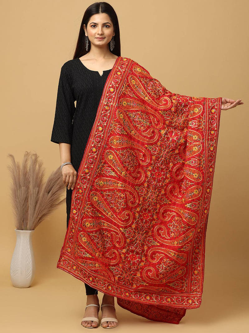 Red Ornate Paisley Medallion Pashmina Dupatta