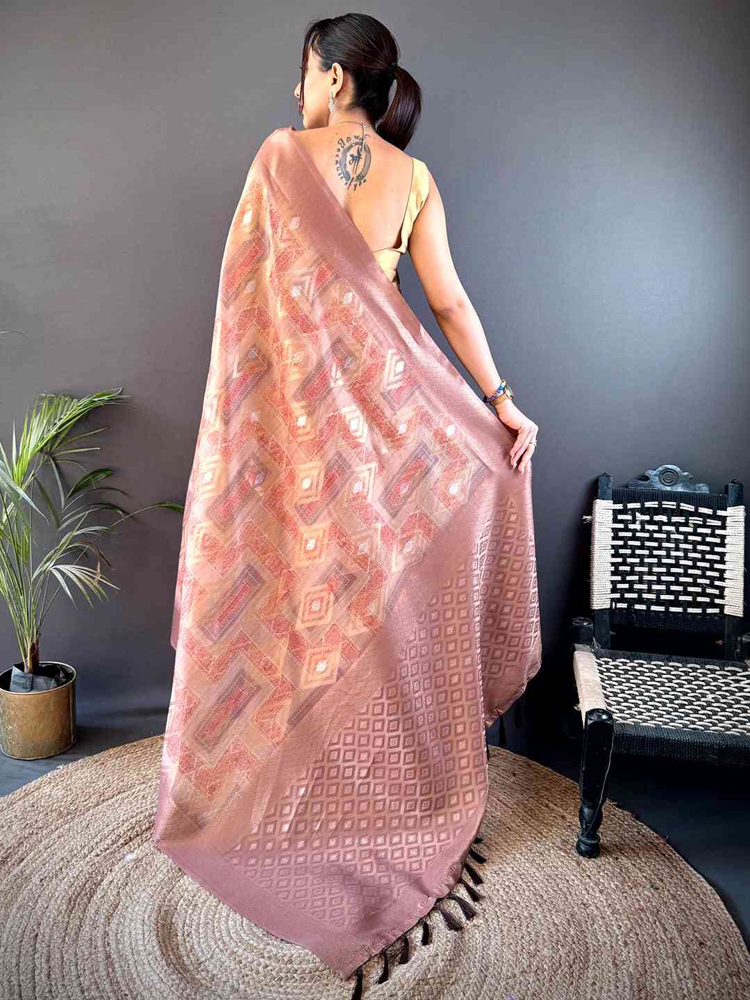 Brown Banarasi Silk Katan Geometric Saree