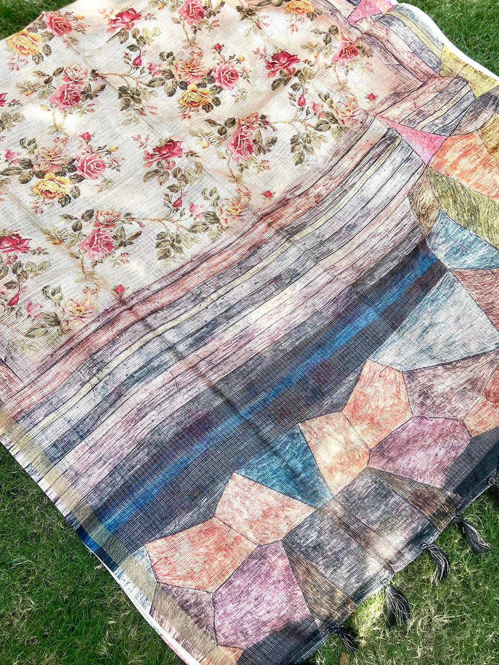 Light Peach Colour Soft Kota Doriya Silk Saree With Flower & abstect Prints