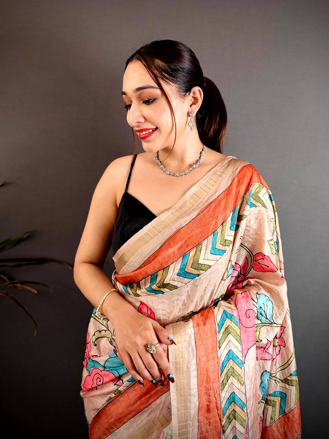 Elegant Pen Kalamkari Ghicha Tussar Saree