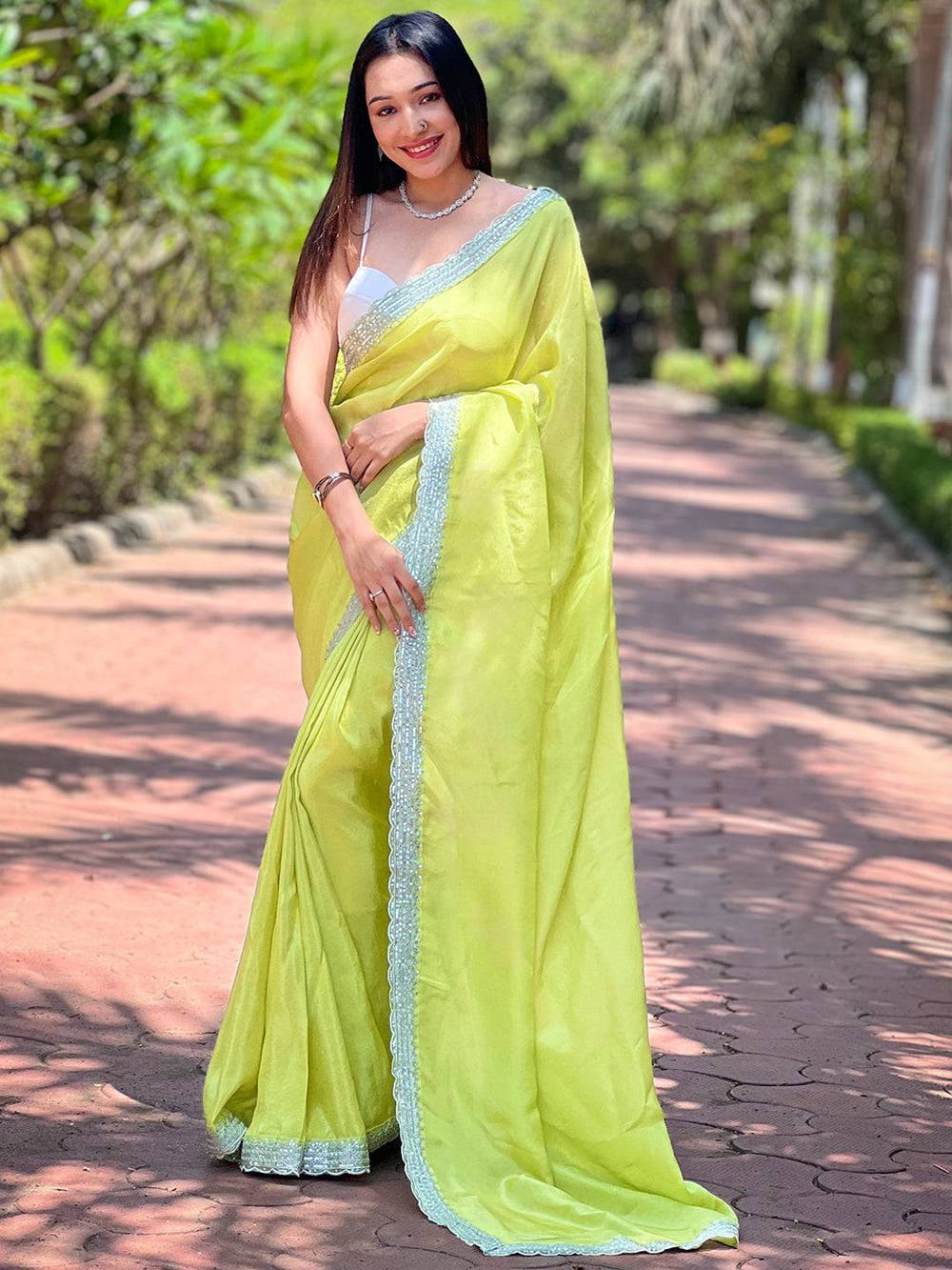 Carnation Green Pure Viscose Dyed Saree