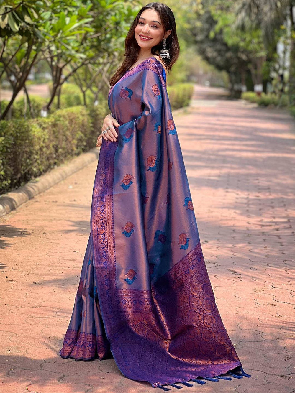 Navy Kanjivaram Tissue Saree With Gold Zari Weaving
