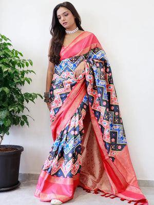 Attractive Gadwal Border Pochampally Print Saree