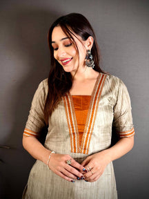 Soft Dola Silk Half V Neck Kurti