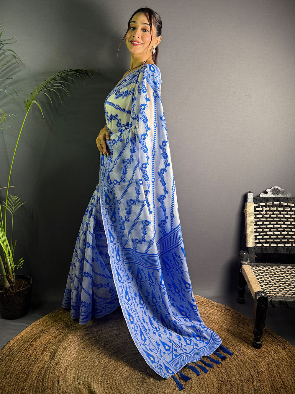 Jamdani Blue Colour Ethnic Motif Design Silk Cotton Saree