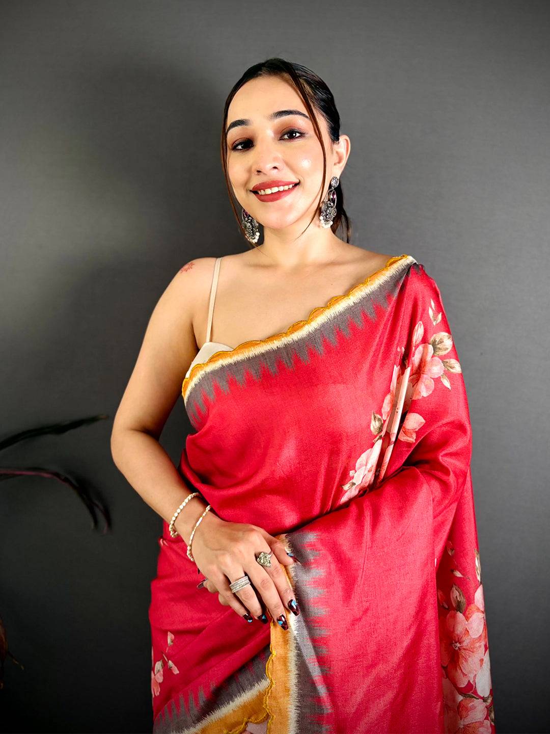 Classic Tussar Floral Ikkat Printed Saree