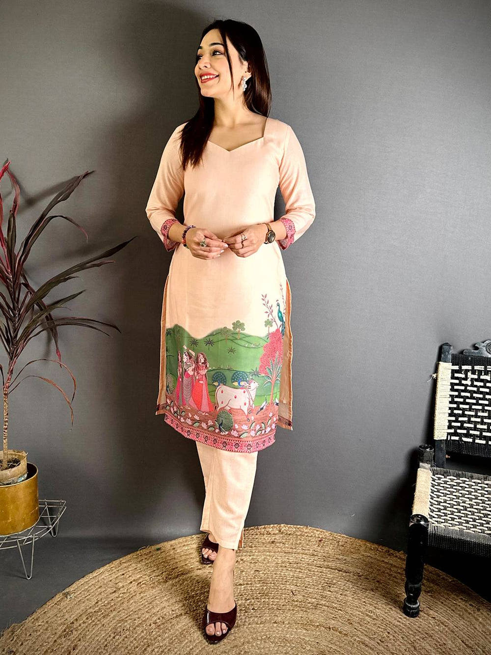 Pichwai  Diamond  Neck   Kurti