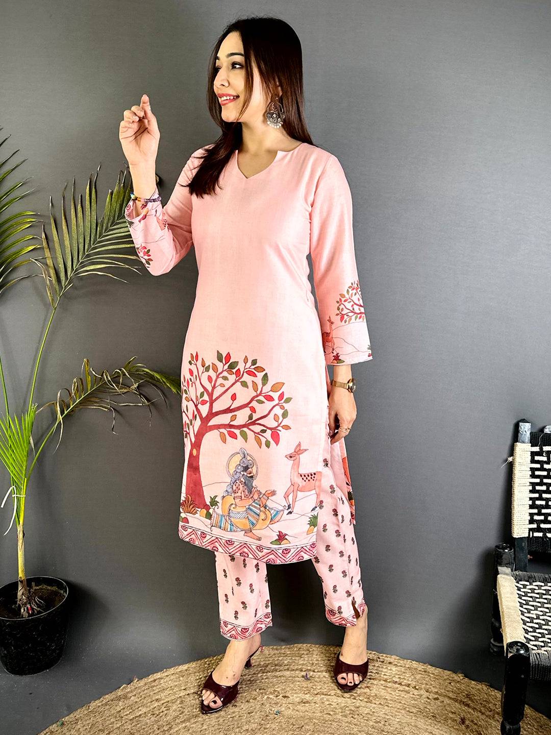 Kalamkari Curve V Slit Neck Kurti