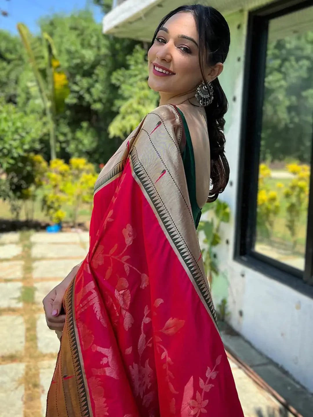 Pink Colour Paithani Silk Pichwai Woven Saree