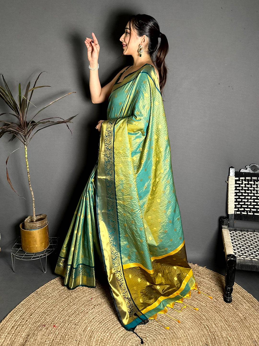 Classic Self Gold Zari Chex Chitpallu Saree