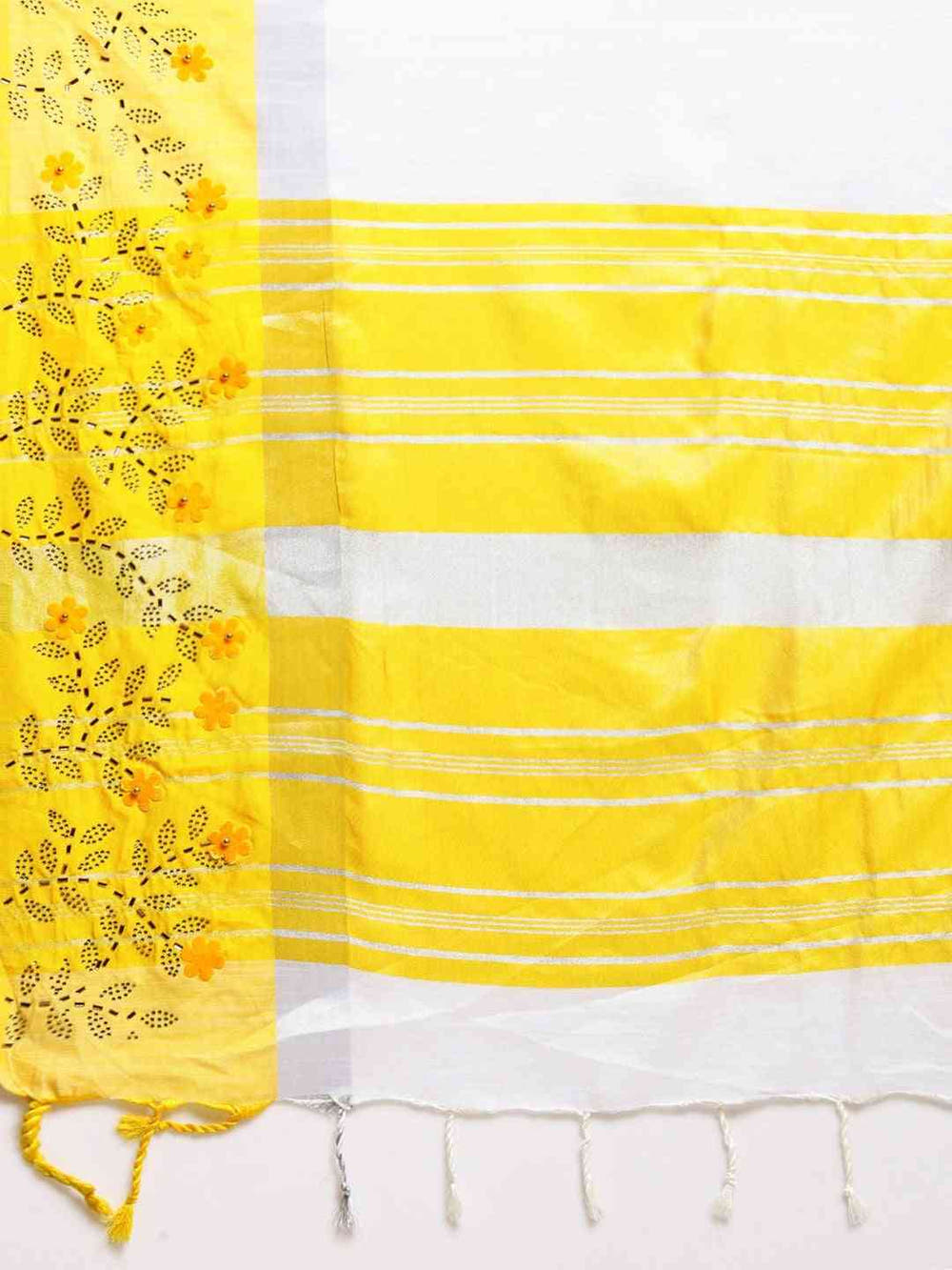 Light Yellow Colour Linen Saree with Solid Border