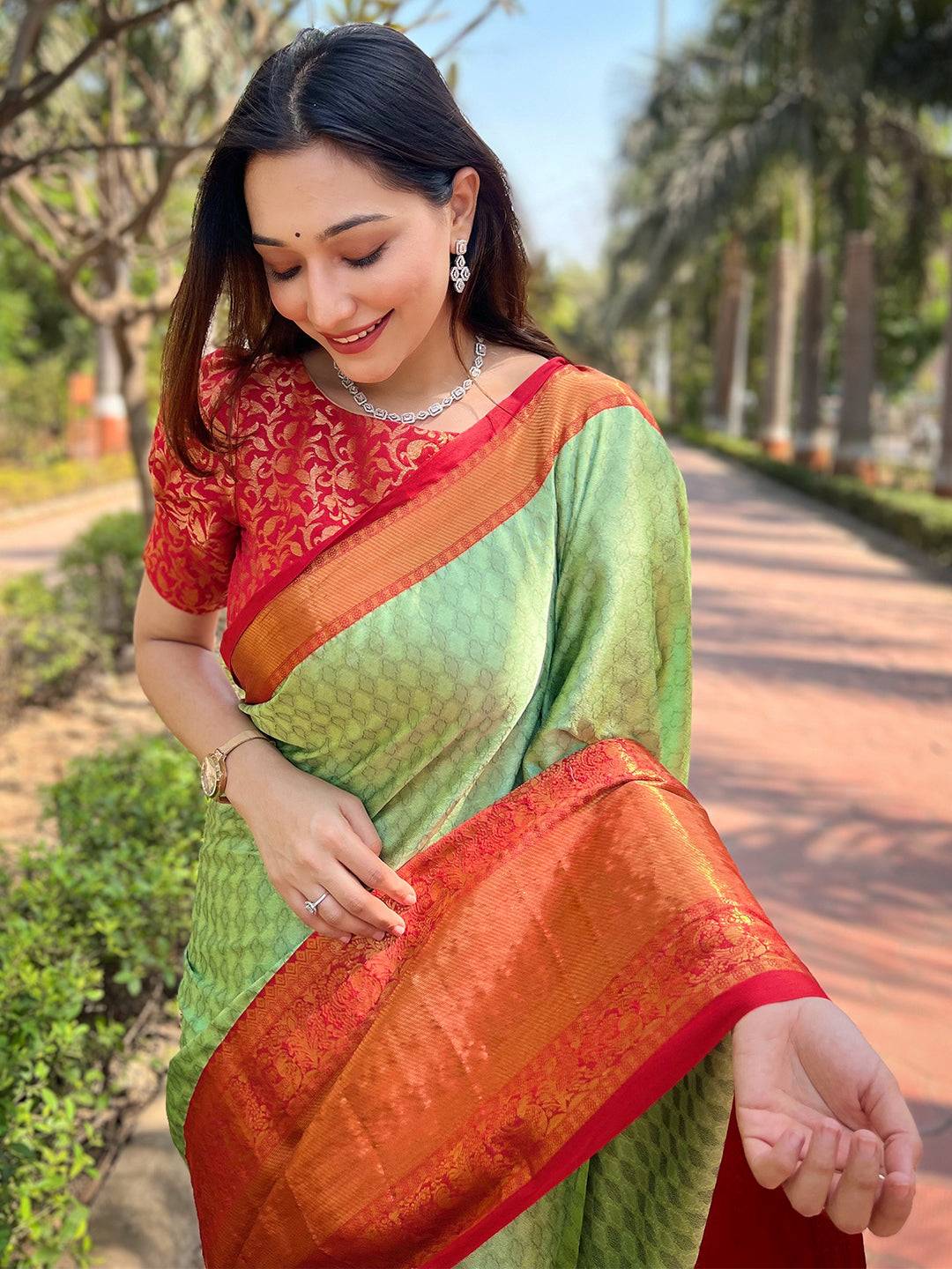 Pista Colour Kanjivaram Aura Soft Silk Saree With Broced Zari Blouse