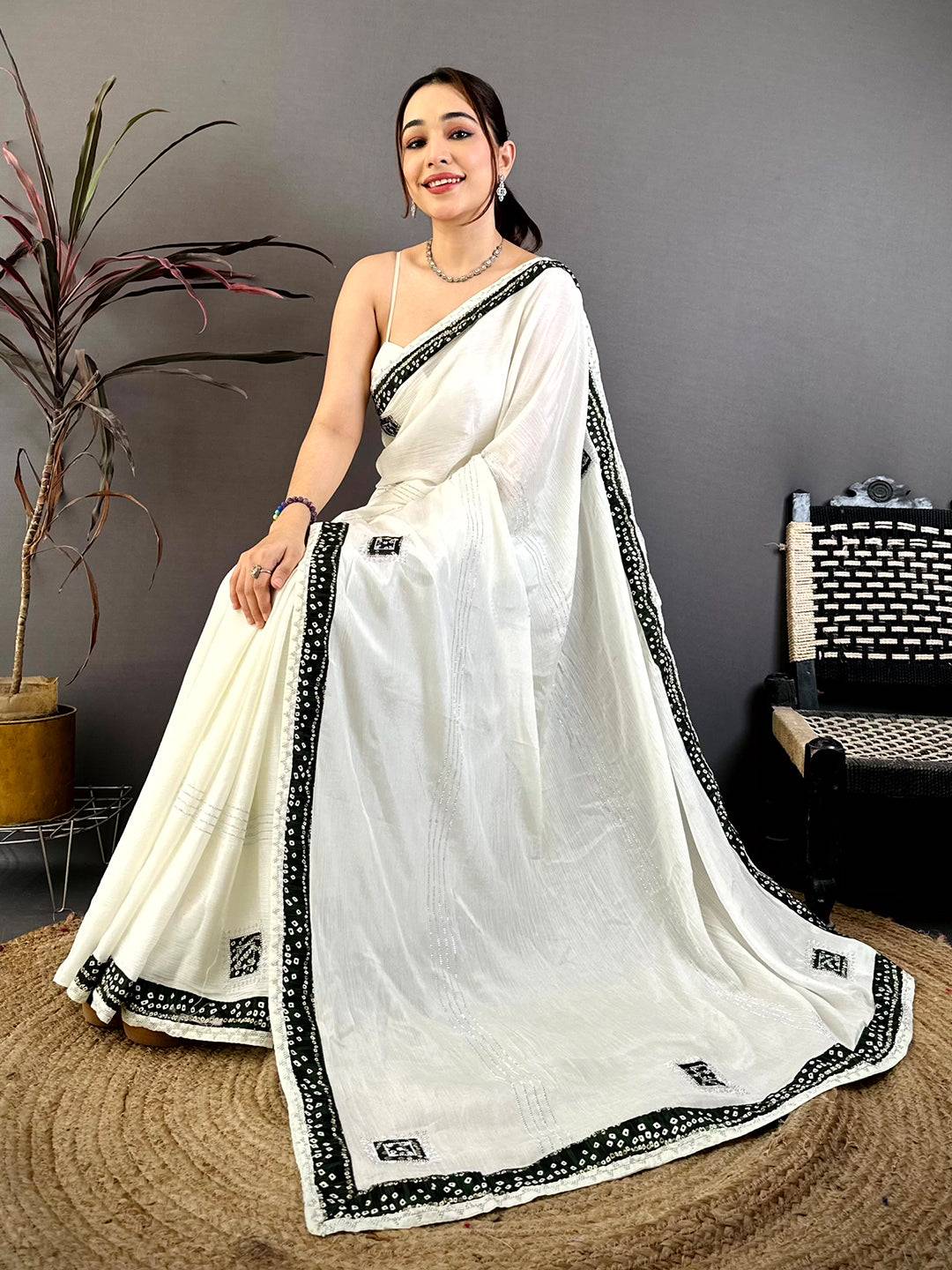 Green Bandhej Butta Chiffon Saree
