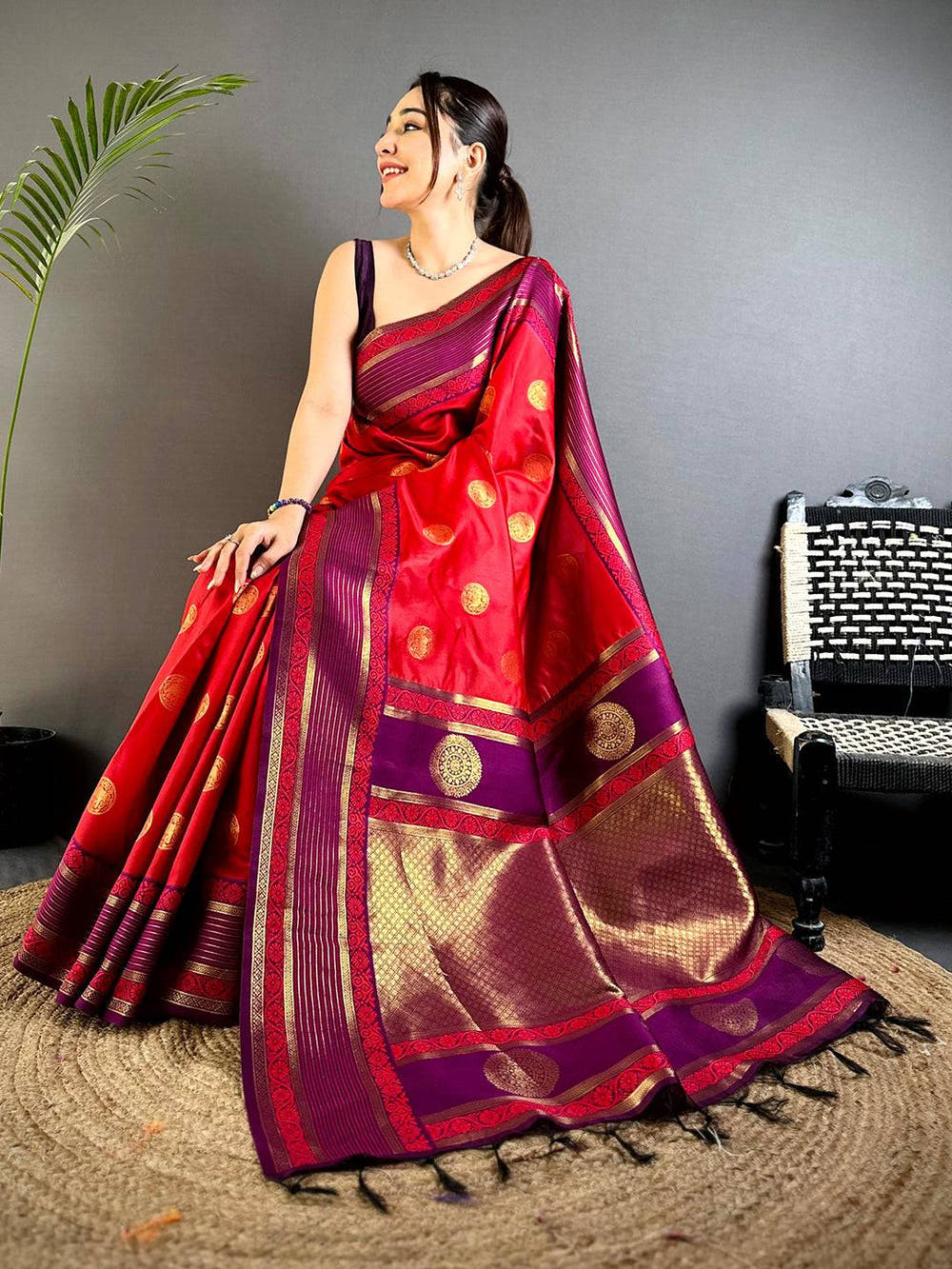 Elephant Zari Banarasi Soft Silk Saree