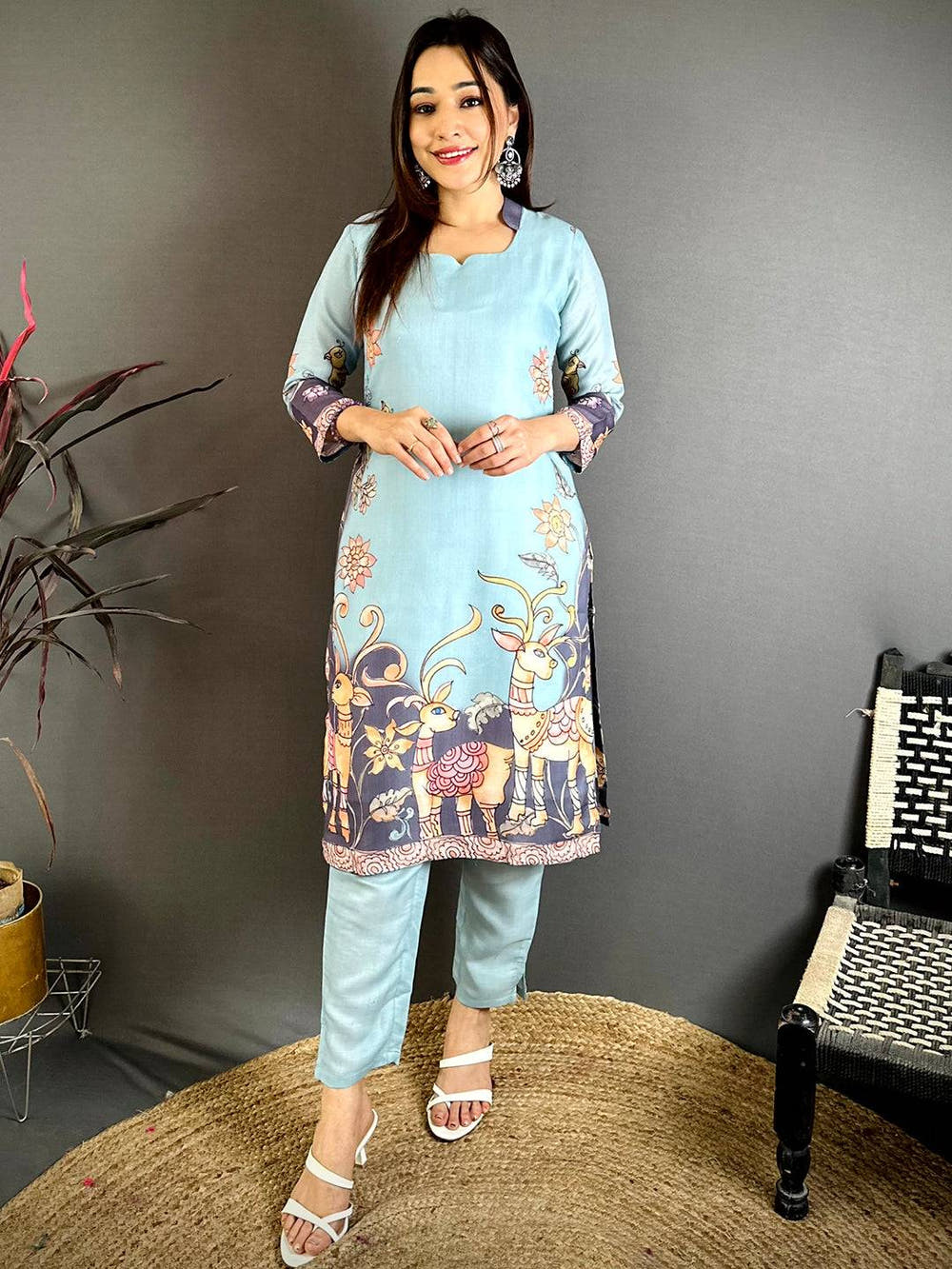 Classic  Half  Collar  Mul  Kurti