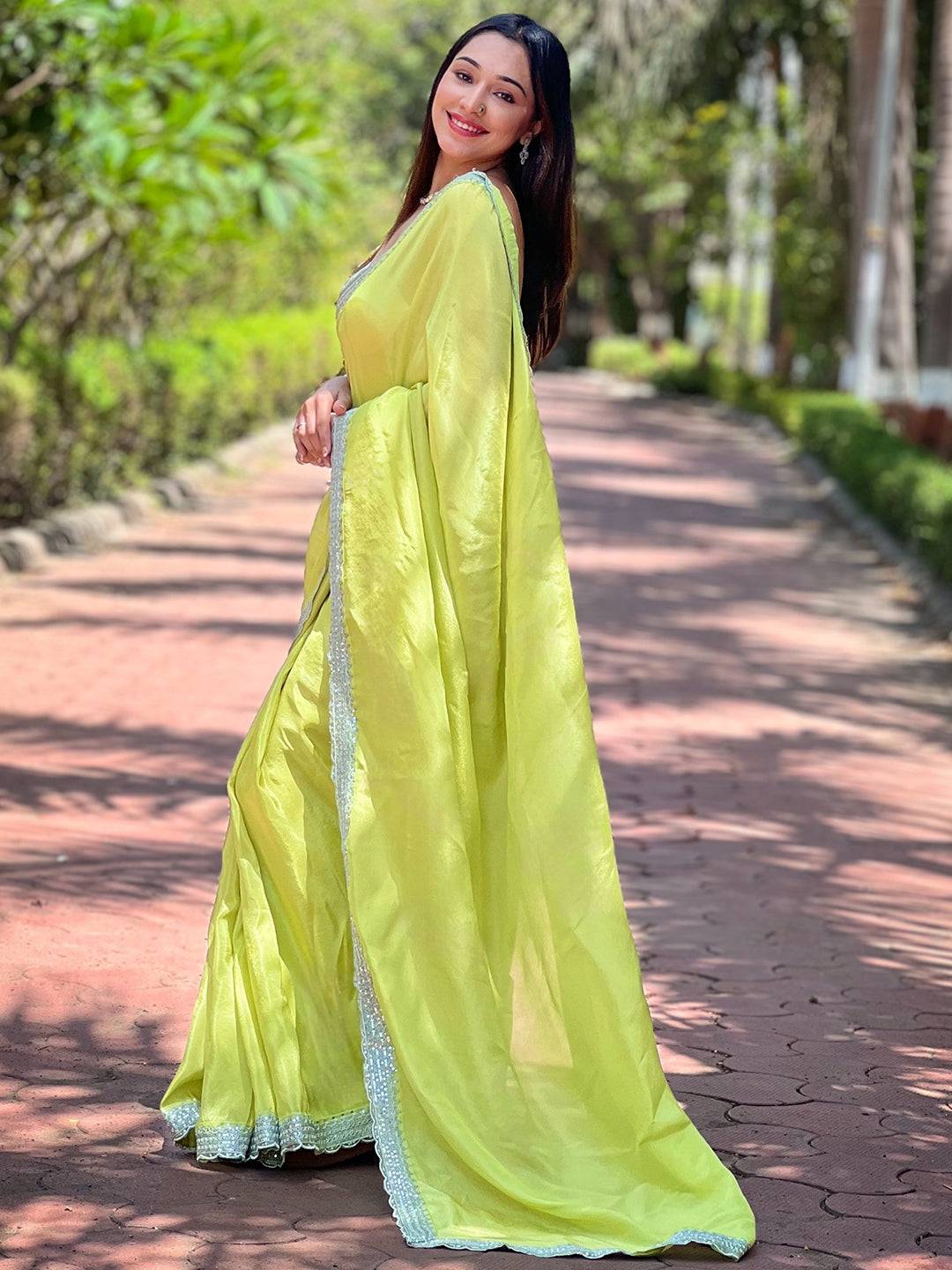 Carnation Green Pure Viscose Dyed Saree