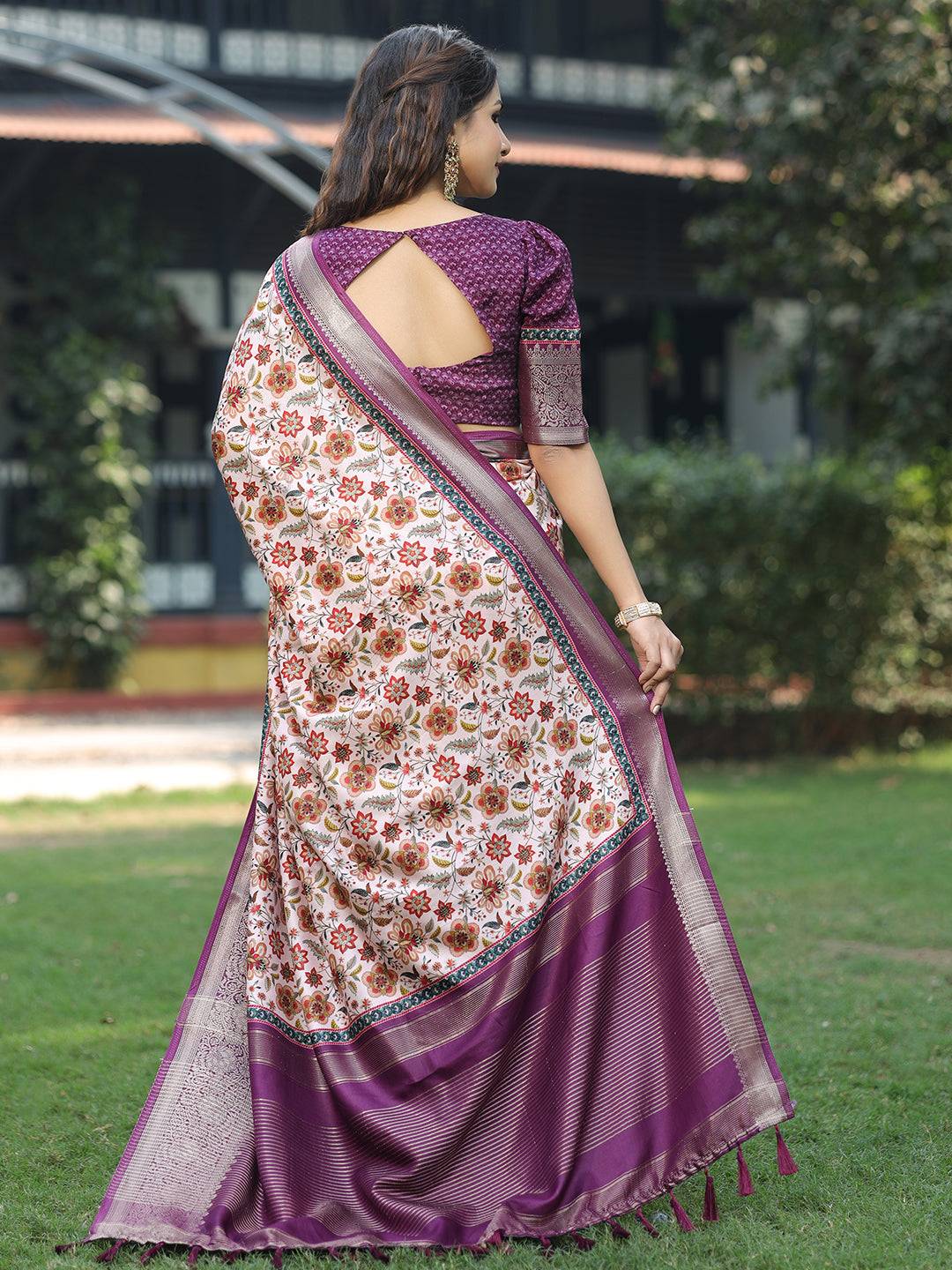 Pink Colour Phulkari Design Zari Weaving Pallu Saree - Luxe