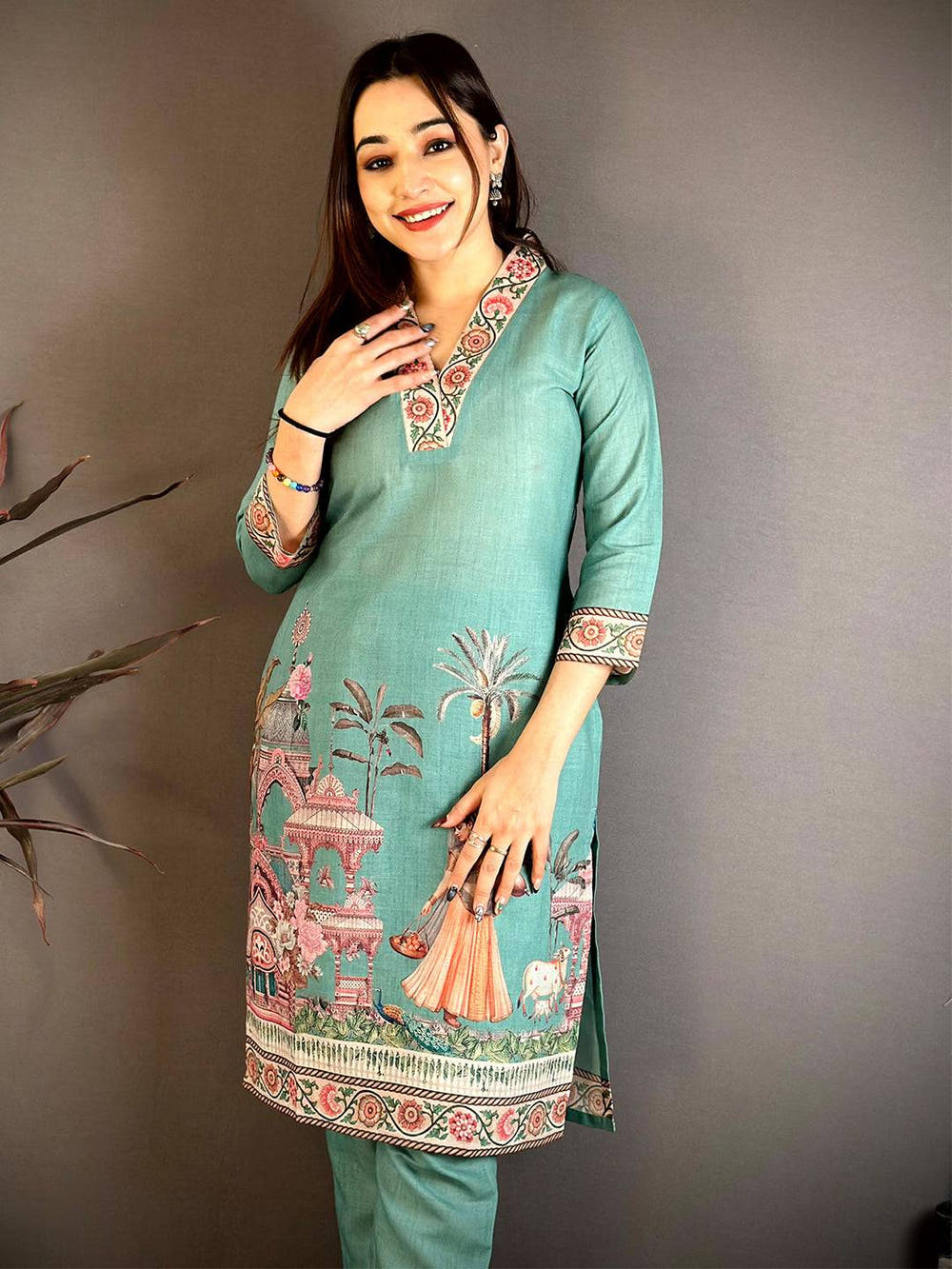 Mughal  Overlap  V  Neck  Kurti