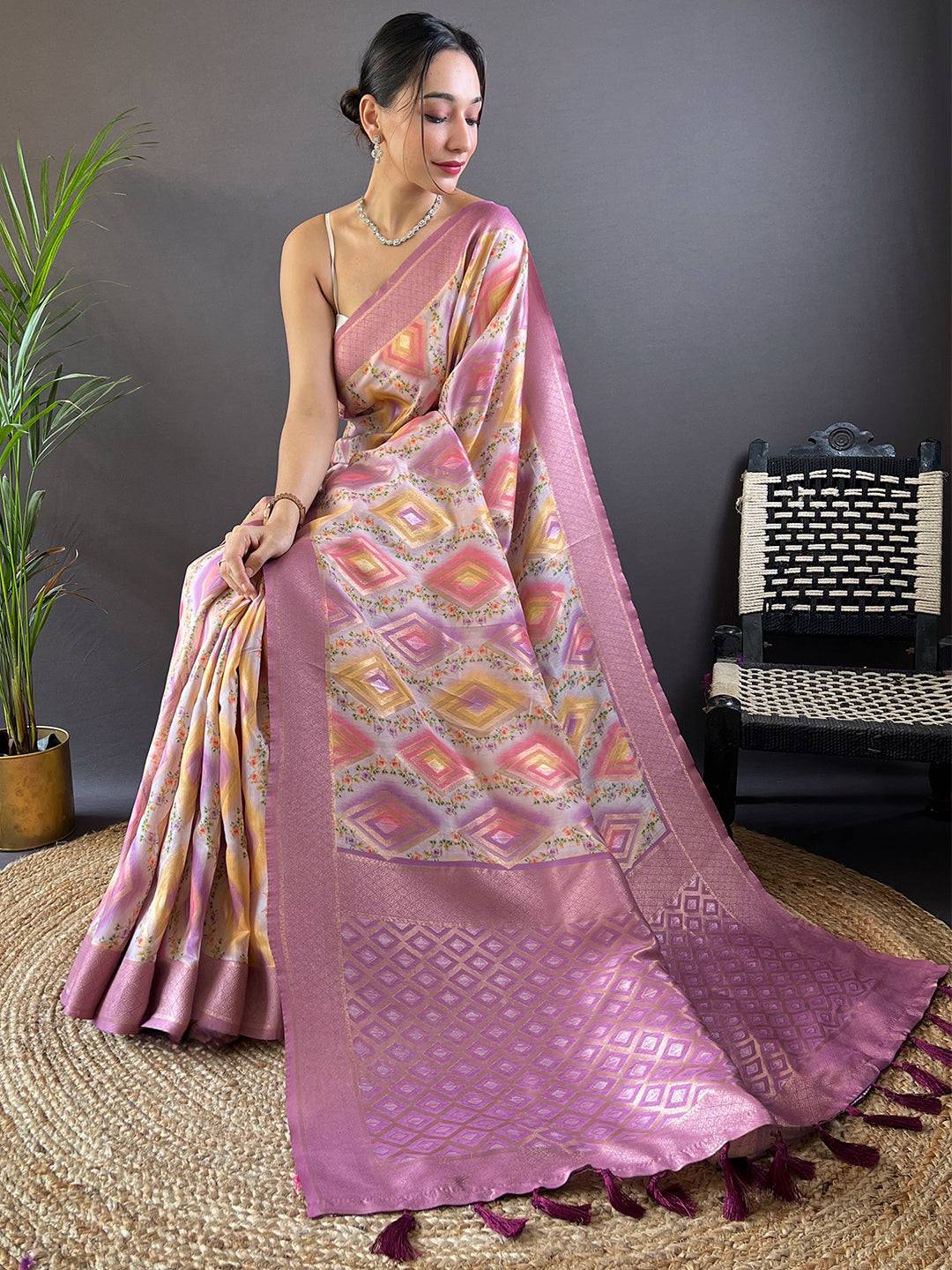 Dusty Lavender Flower Vely Print Saree