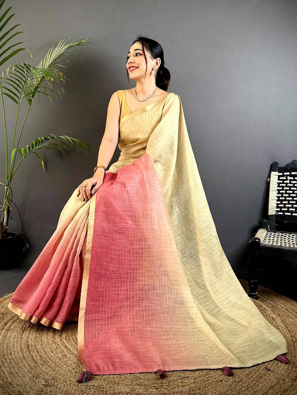 Tradition Linen 90 Zari Check Saree