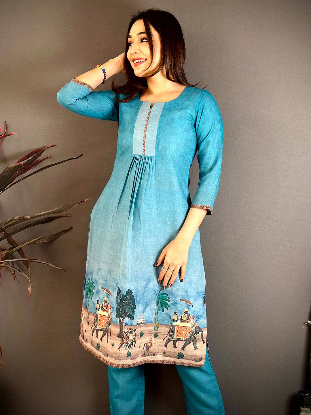 Classic  Mughal  Straight  Kurti