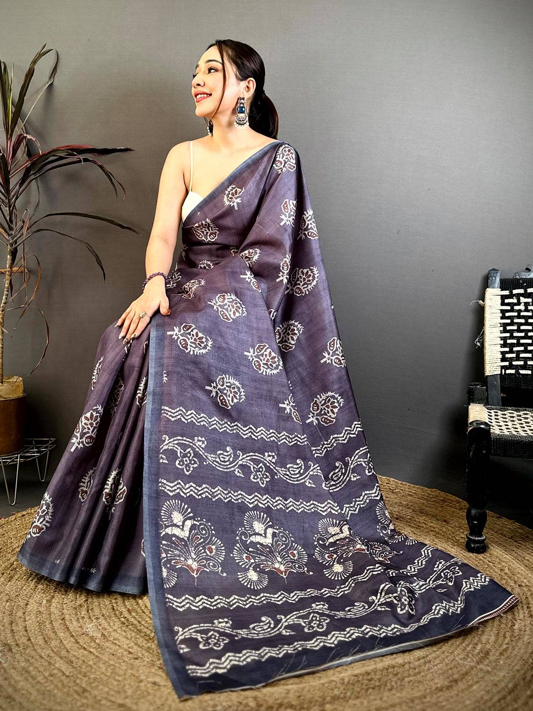 Elegant Tussar Block Print Saree