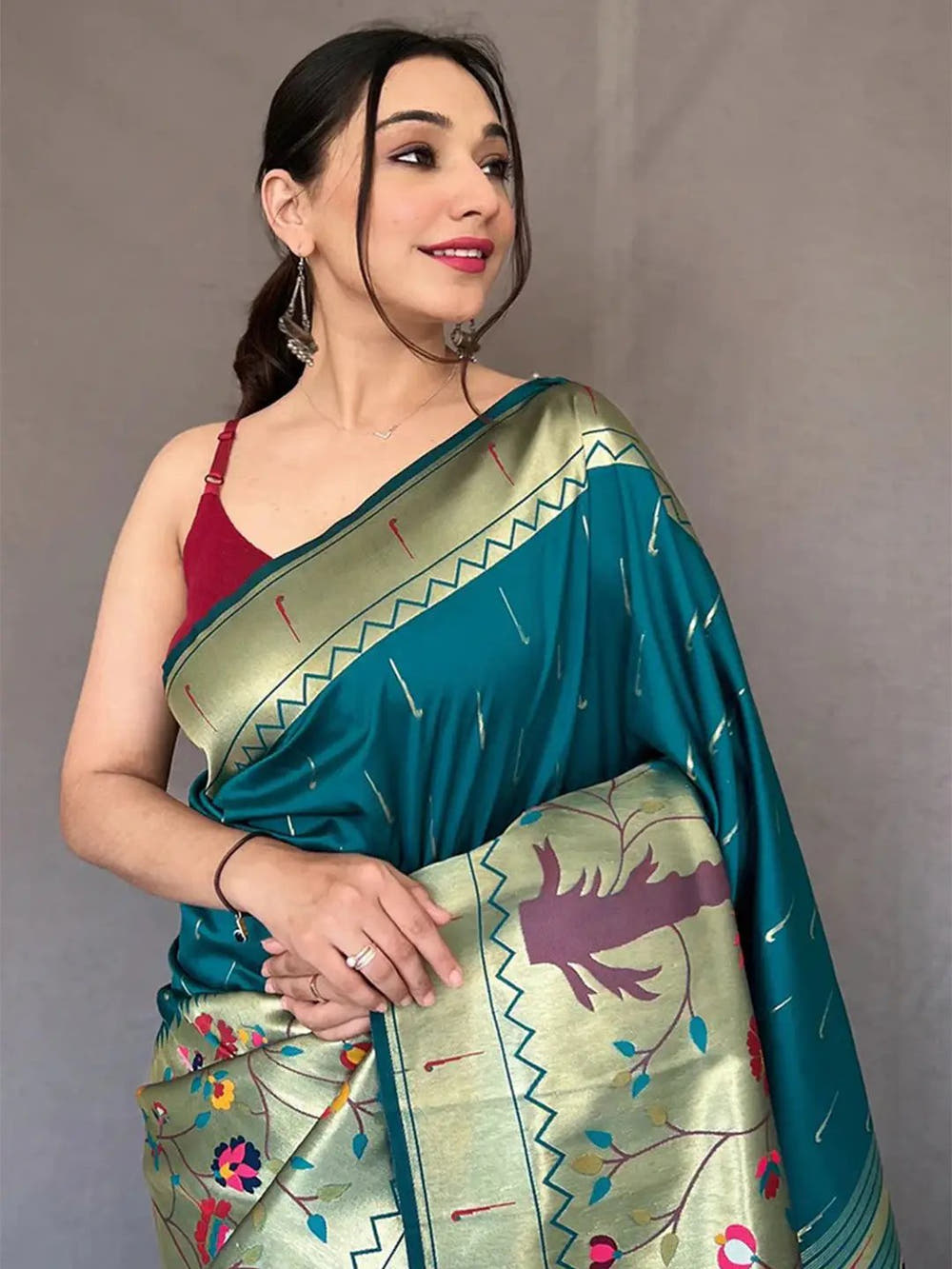 Teal Colour Paithani Big Border Zari Woven Saree