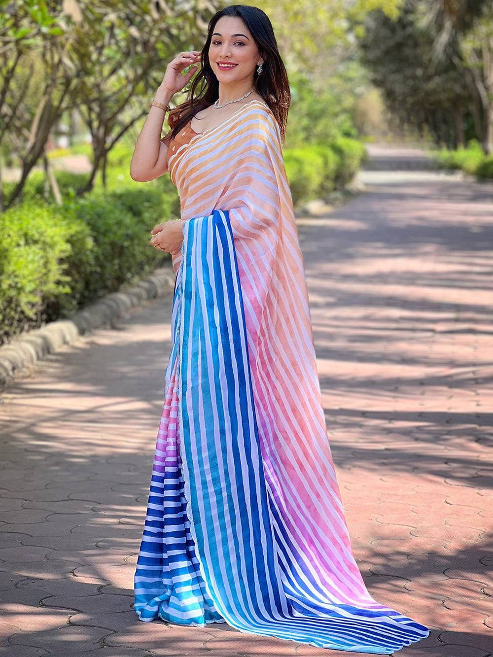 Trendy Stripted Leheriya Saree