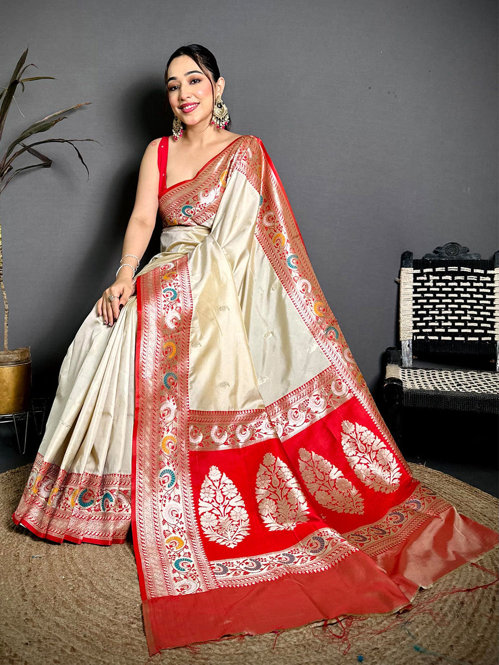 Cream Soft Silk Kanjivaram Saree