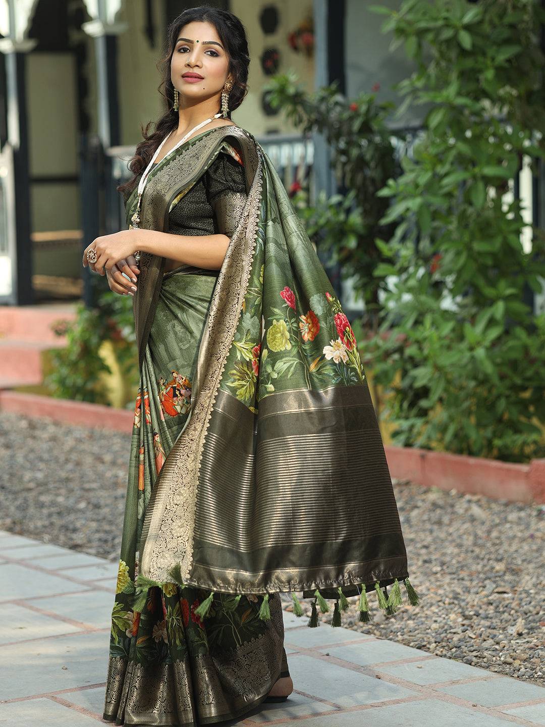 Dark Green Colour Pure Viscose Dola Silk Floral Print Saree - Luxe