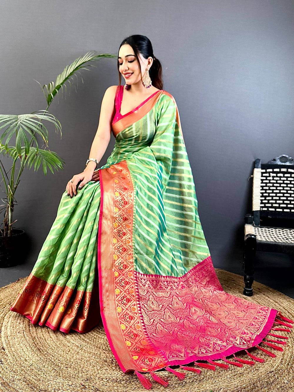 Green Banarasi Lehriya Katan Silk Saree