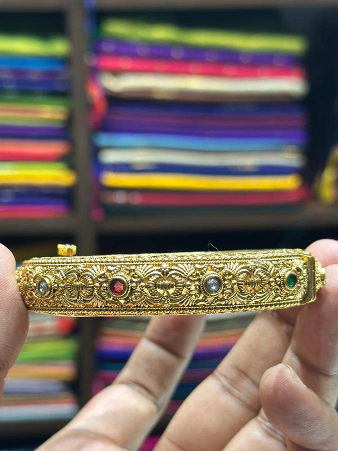 Rangika Antique Gold Stone Bangle