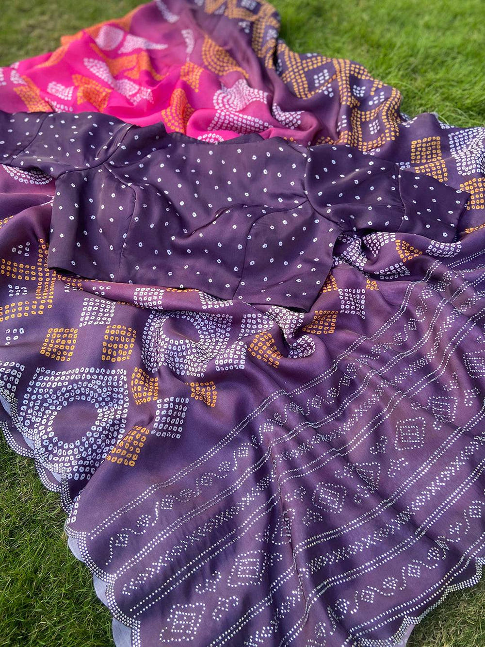Magenta Ombre Bandhej Georgette Silk Saree