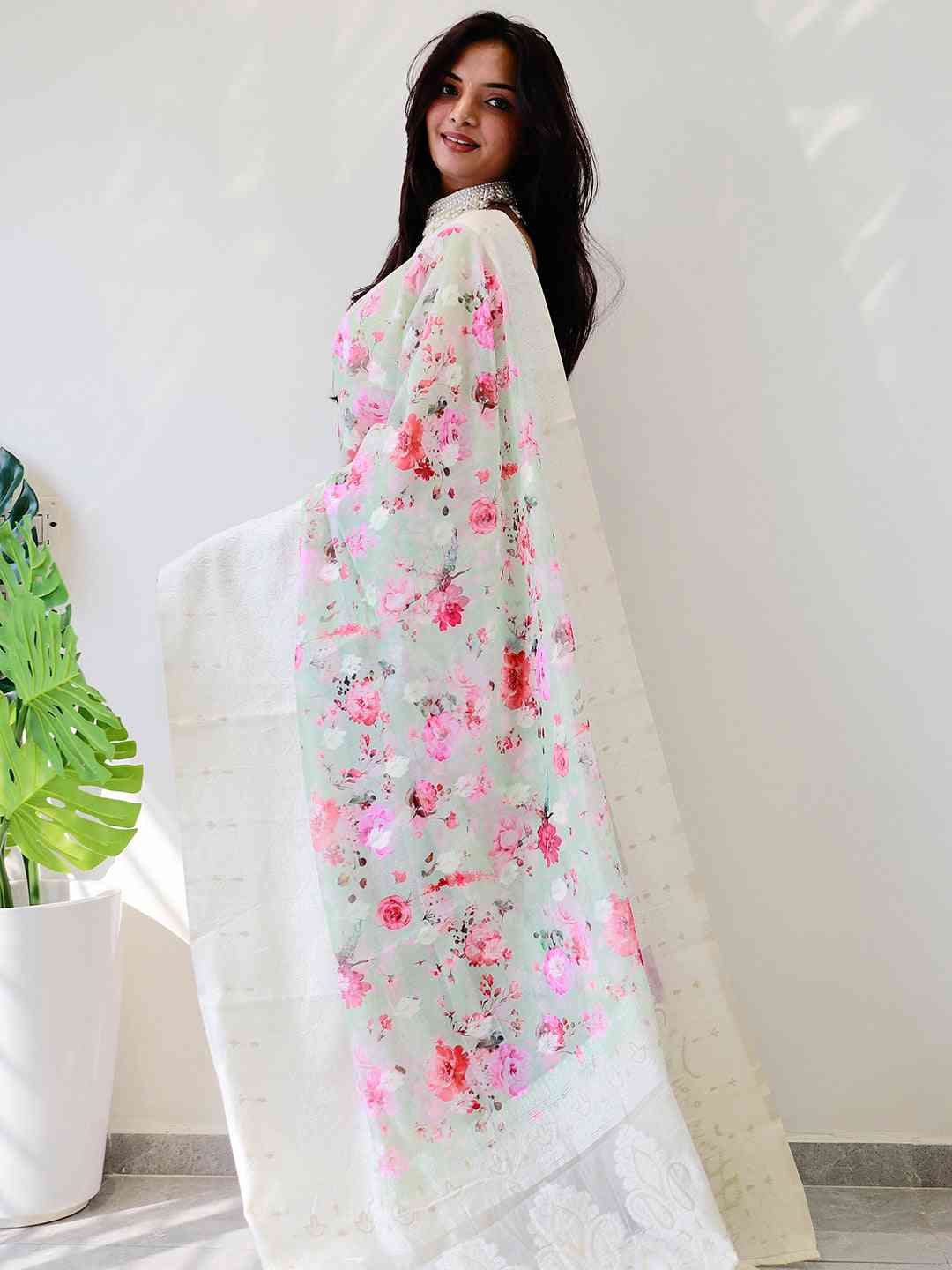 Multi Colour Digital Print Bollywood Saree in Lakhnavi Slub Pattern