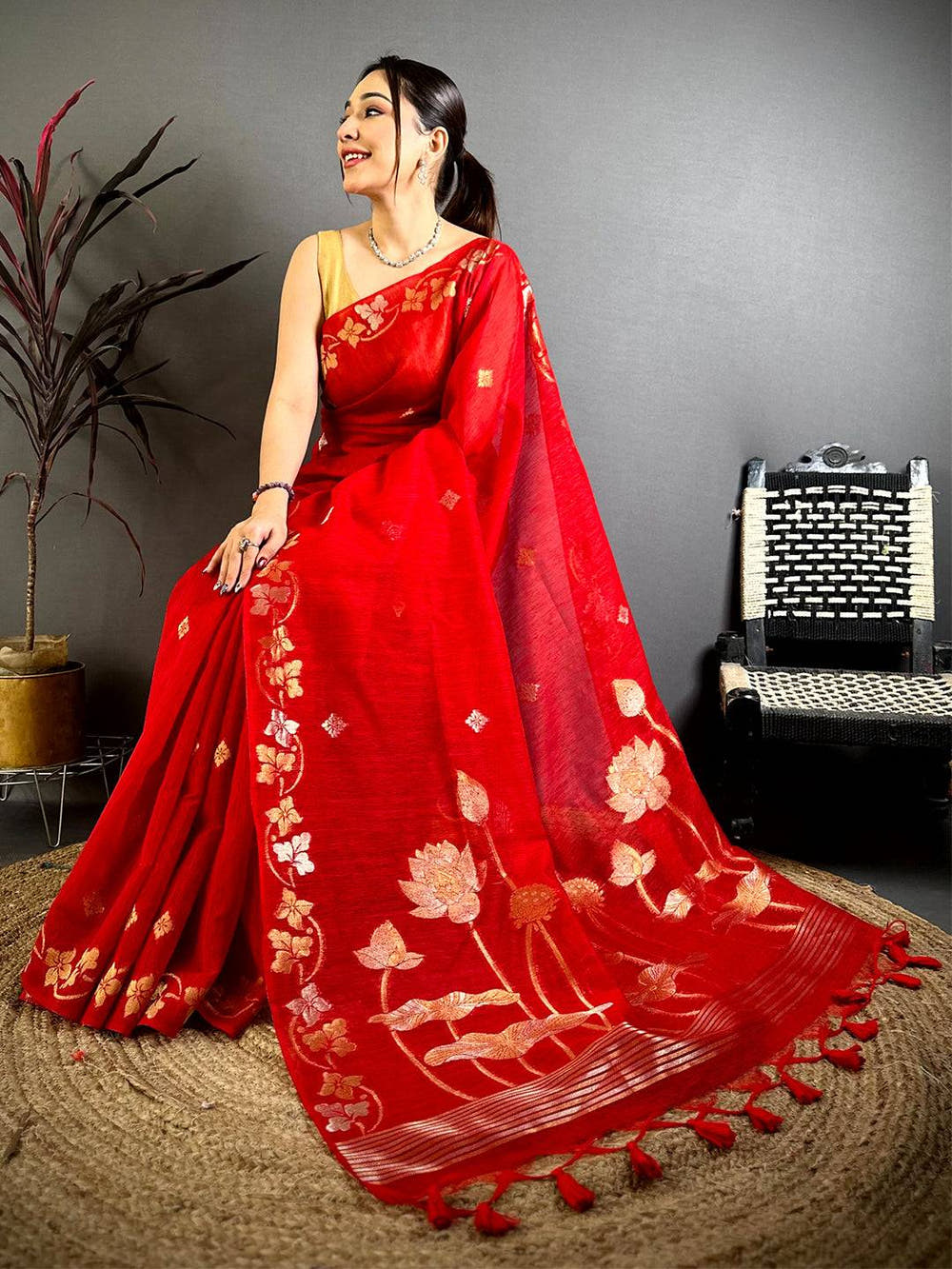 Red Sona  Chandi  Munga  Saree