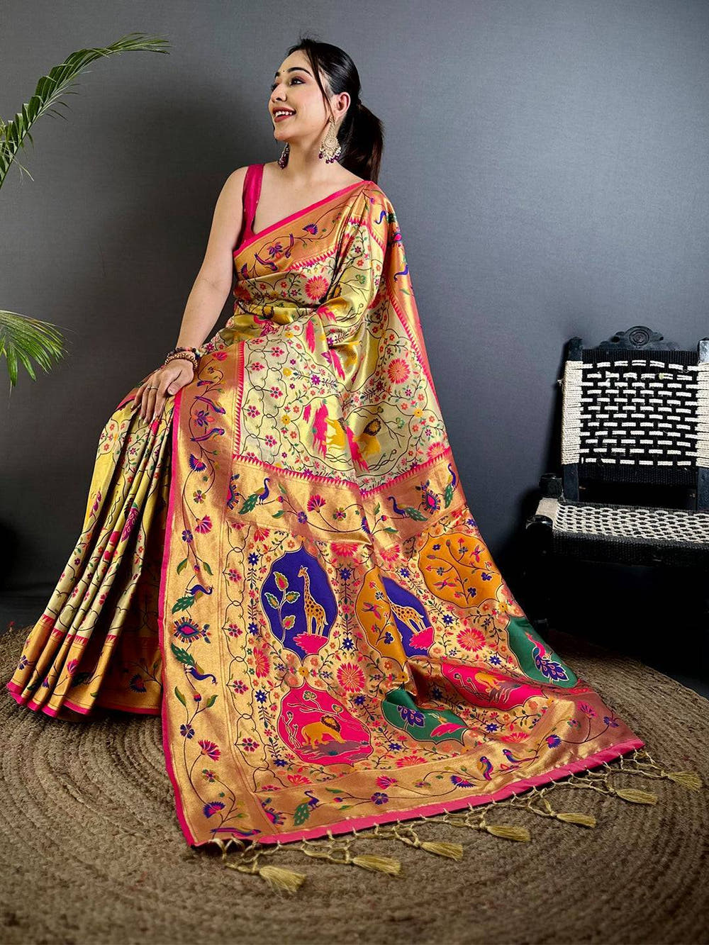 Royal Cream Patola Paithani Saree