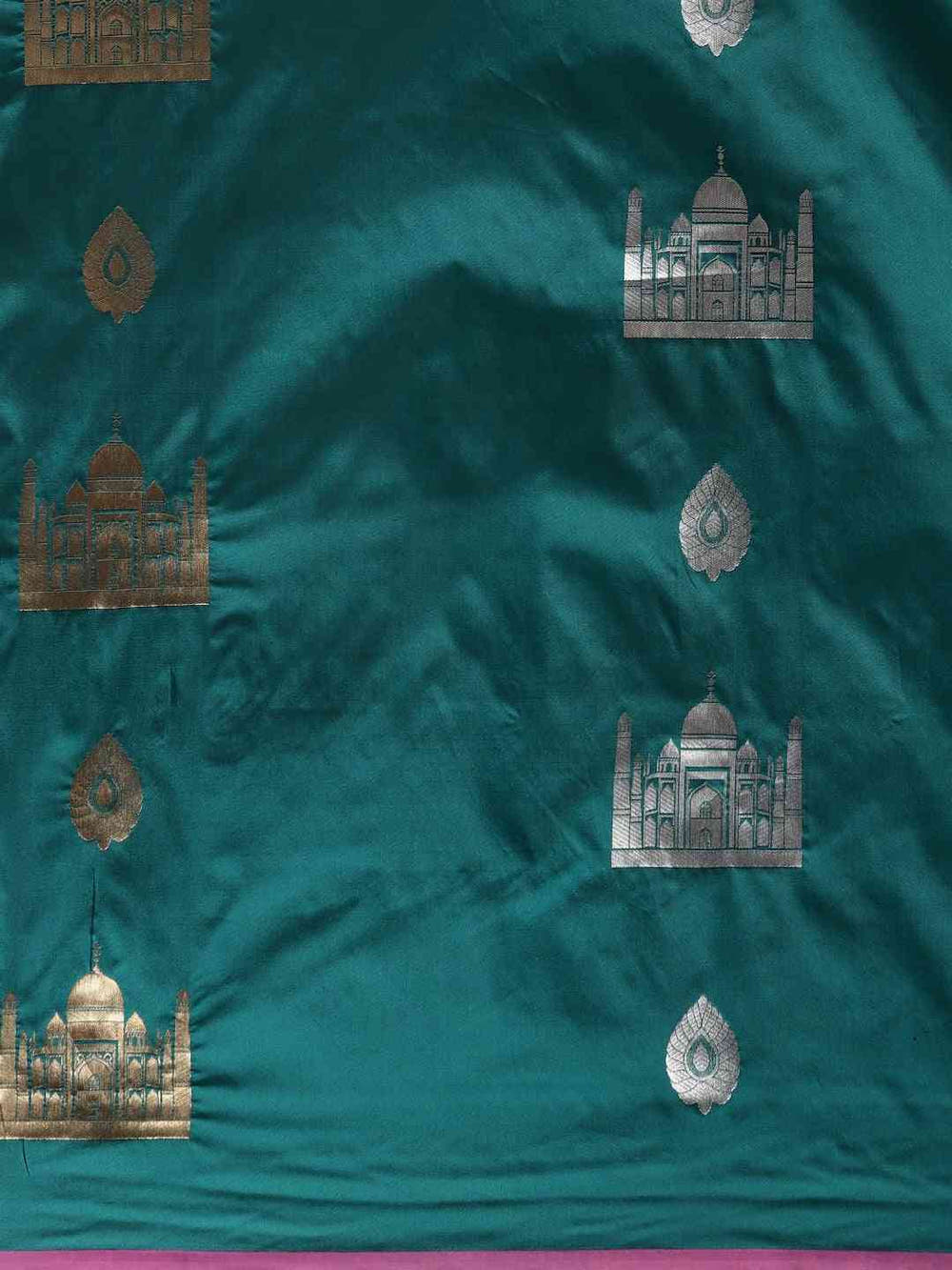 Trendy Rama Colour  Silk Blend Woven Design Banarasi Saree