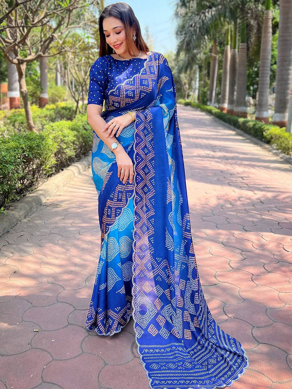Blue Ombre Bandhej Georgette Silk Saree