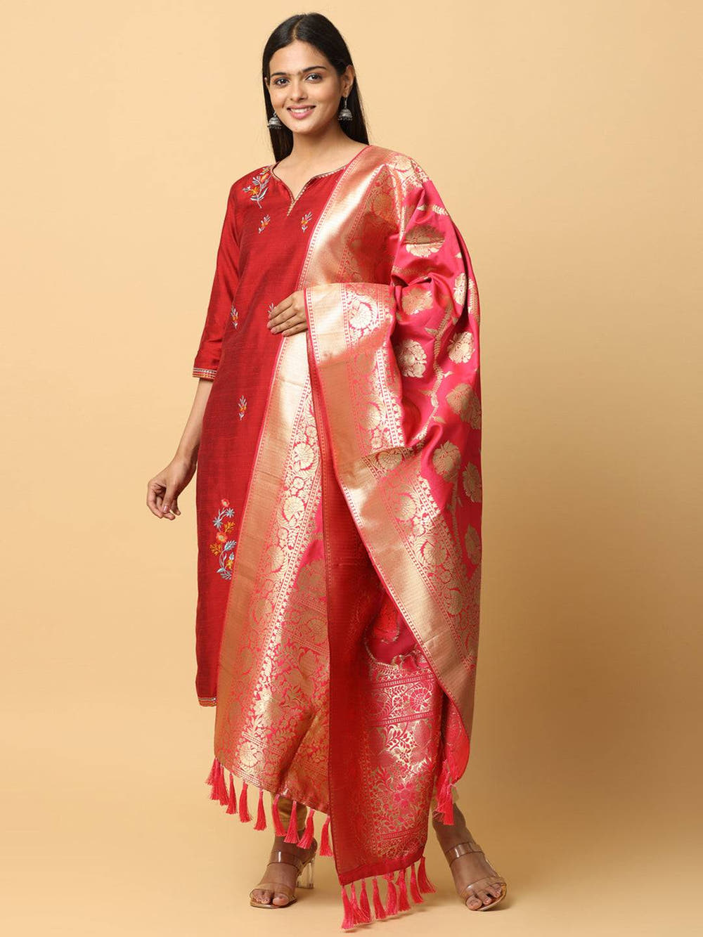 Gajari Silk Blend Woven Design Dupatta