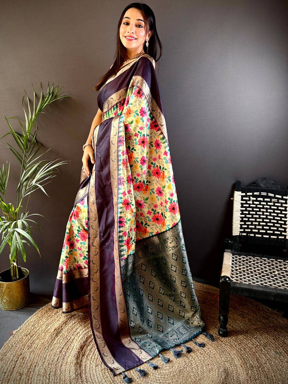 Majestic Navy Blue Banarasi Soft Silk Saree